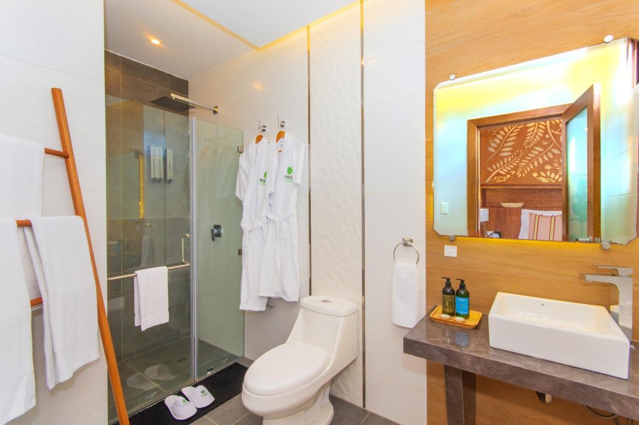 Acacia Hotel 4*